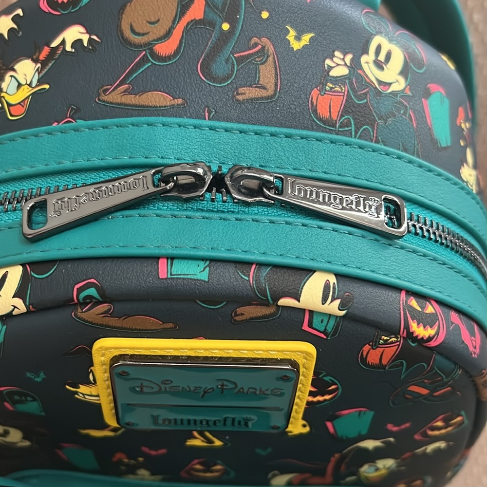 Disney Parks Loungefly Halloween glow in the dark backpack NWOT - Picture 3 of 8